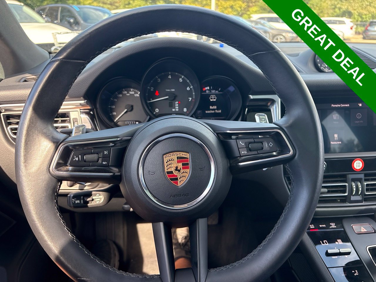 Used 2024 Porsche Macan w/ Premium Plus Package AWD/4WD image 28