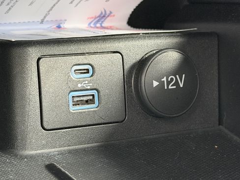 Used 2022 Ford Escape SE w/ Cold Weather Package image 20