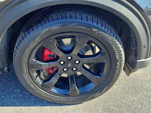 Certified 2022 Ford Explorer ST w/ Equipment Group 401A image 4