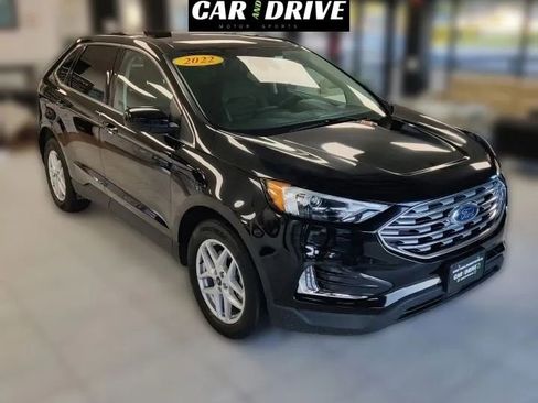 Used 2022 Ford Edge SEL image 3