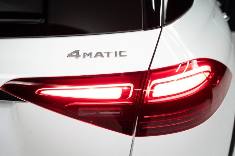 Certified 2025 Mercedes-Benz GLE 450e 4MATIC image 10