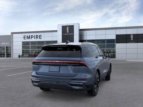 New 2025 Lincoln Nautilus Reserve w/ Jet Appearance Package image 8