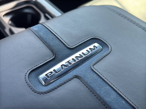 Used 2025 Ford F250 Platinum AWD/4WD image 24