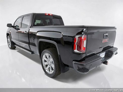 Used 2018 GMC Sierra 1500 Denali w/ Denali Ultimate Package AWD/4WD image 7