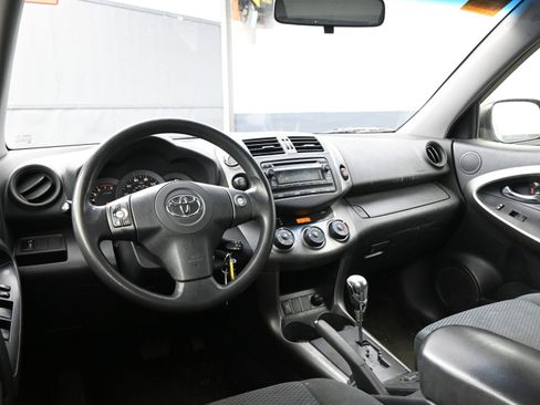 Used 2012 Toyota RAV4 Sport image 17