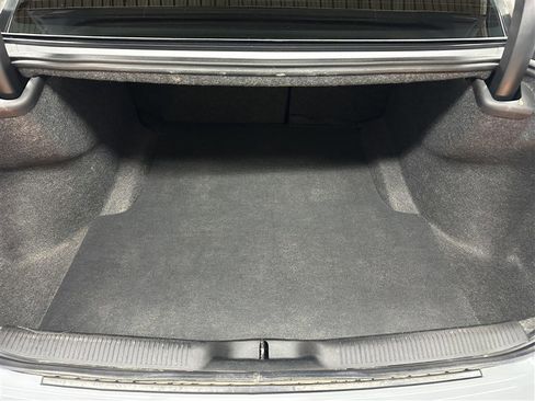 Used 2021 Dodge Charger R/T w/ Plus Group RWD image 17