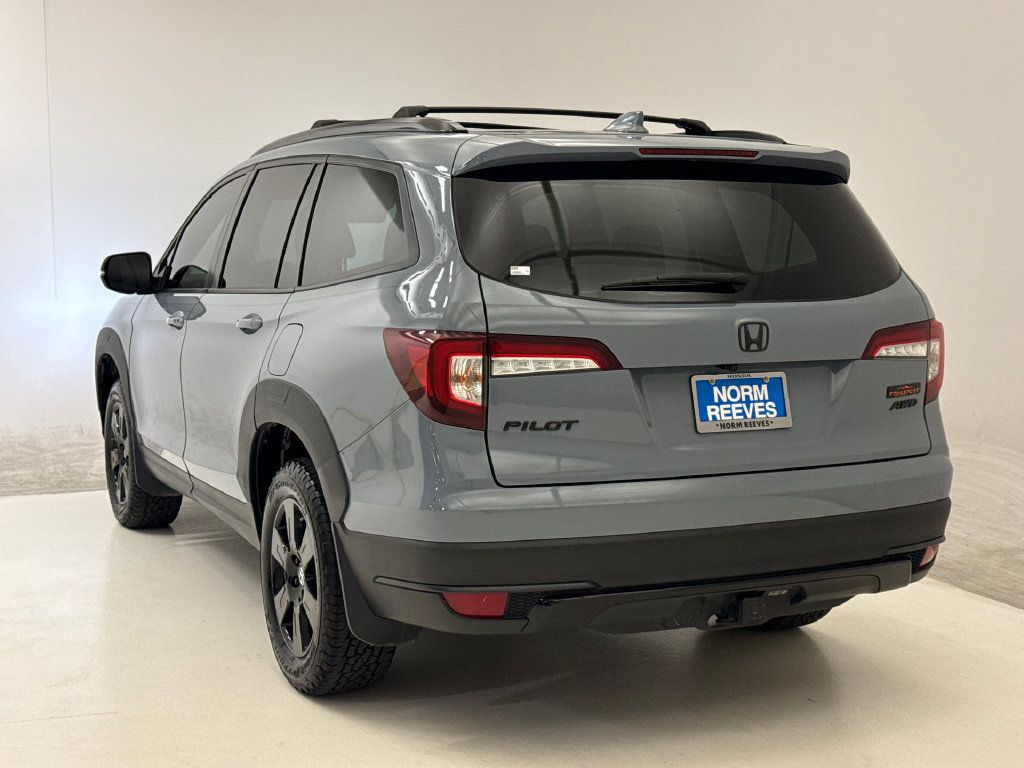 Certified 2022 Honda Pilot TrailSport image 7