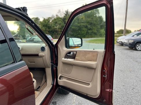 Used 2006 Ford Expedition King Ranch image 11