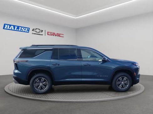 New 2026 Chevrolet Traverse LT w/ LPO, Floor Liner Package image 5