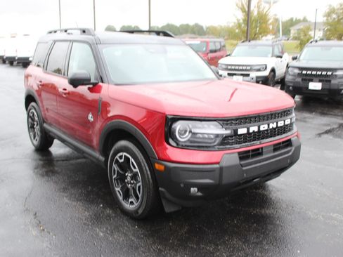 New 2025 Ford Bronco Sport Outer Banks w/ Outer Banks Tech Package+ AWD/4WD image 7