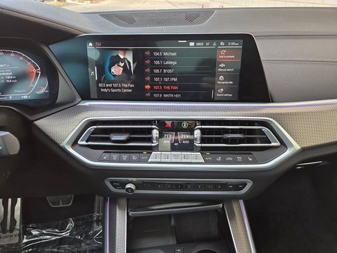 Used 2023 BMW X5 xDrive40i w/ Executive Package image 31