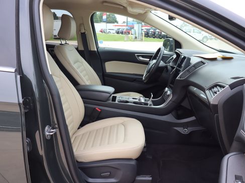Used 2024 Ford Edge SEL w/ Convenience Package AWD/4WD image 12