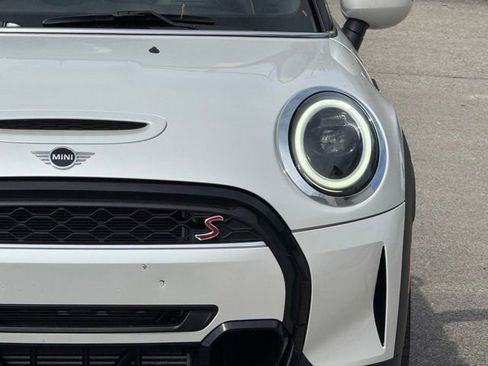 Certified 2024 MINI Cooper S w/ Signature Upholstery Package FWD image 10
