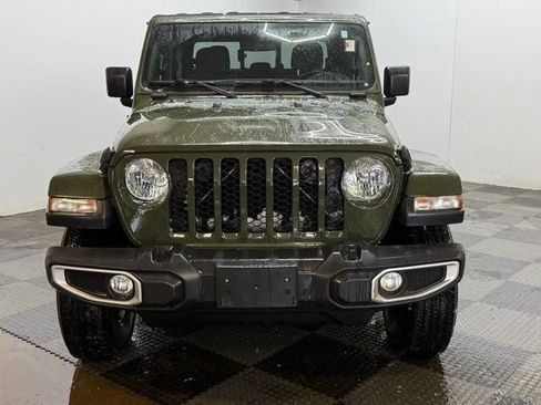 Used 2022 Jeep Gladiator Sport image 4