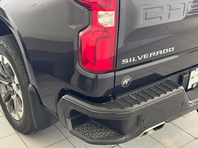 Used 2024 Chevrolet Silverado 1500 High Country w/ Technology Package AWD/4WD image 48
