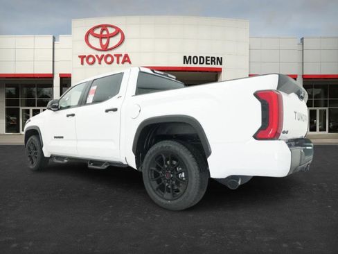 New 2026 Toyota Tundra SR5 image 10