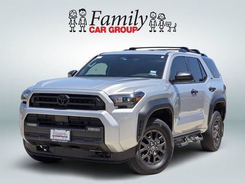Used 2025 Toyota 4Runner SR5 AWD/4WD image 1