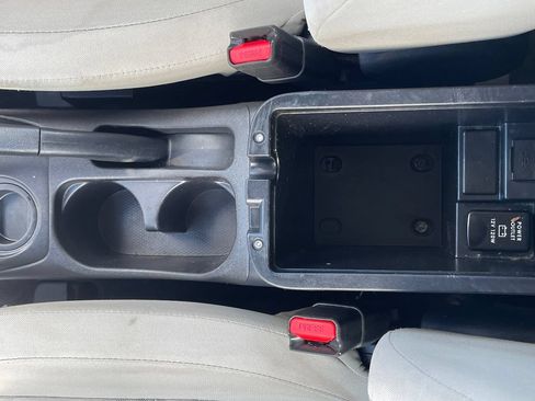 Used 2017 Mitsubishi Outlander Sport ES FWD image 29