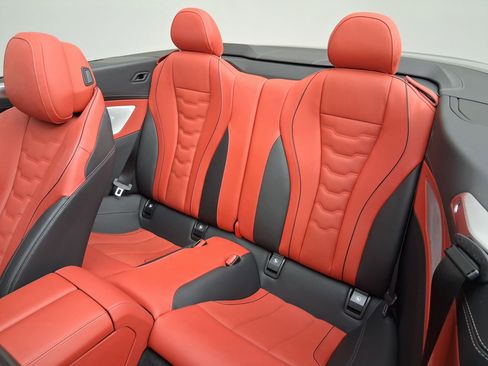 Certified 2025 BMW M850i xDrive Convertible w/ M Sport Professional Package AWD/4WD image 32