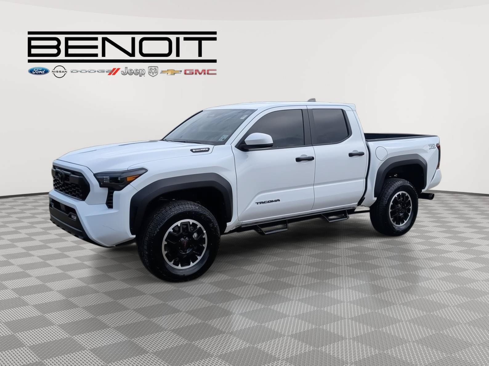 Used 2024 Toyota Tacoma TRD Off-Road AWD/4WD image 1