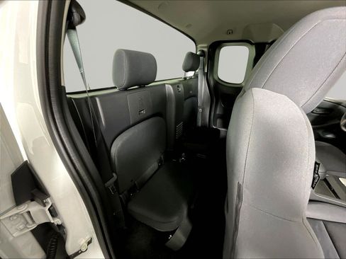 Certified 2022 Nissan Frontier S w/ Technology Package RWD image 25