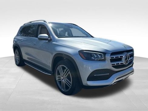 Used 2022 Mercedes-Benz GLS 450 4MATIC image 7
