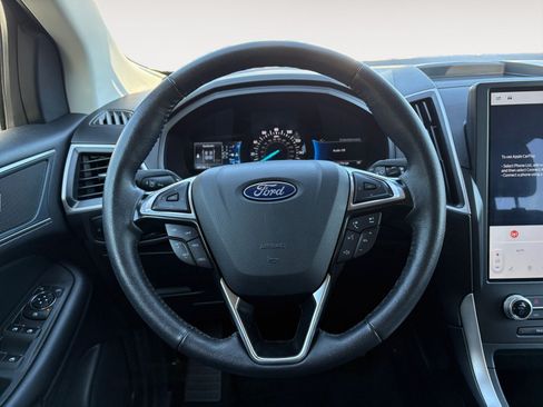 Used 2024 Ford Edge SEL AWD/4WD image 12