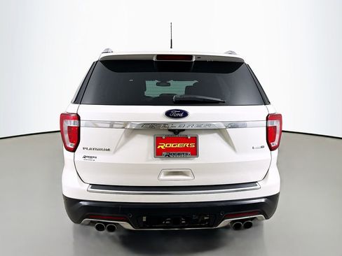 Used 2018 Ford Explorer Platinum image 6