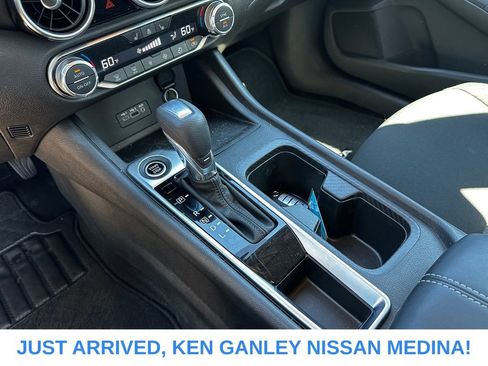 Certified 2023 Nissan Sentra SV w/ All-Weather Package FWD image 10