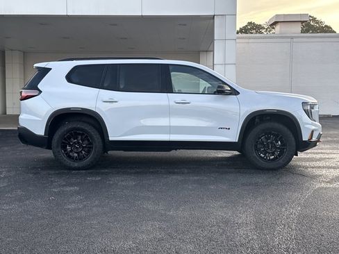 New 2026 GMC Acadia AT4 w/ Luxury Package image 2