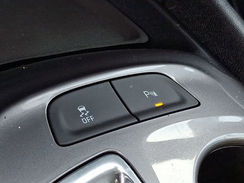 Certified 2024 Chevrolet Malibu RS image 24