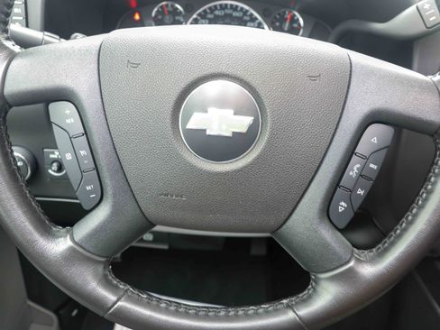 Used 2023 Chevrolet Express 3500 LT w/ LT Preferred Equipment Group image 21