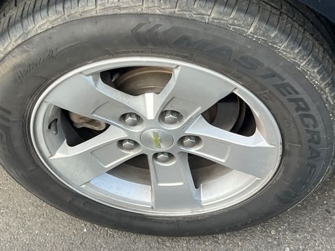 Used 2015 Chevrolet Malibu LT FWD image 17