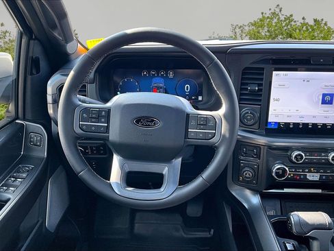 Used 2025 Ford F150 Lariat w/ Equipment Group 502A High image 5