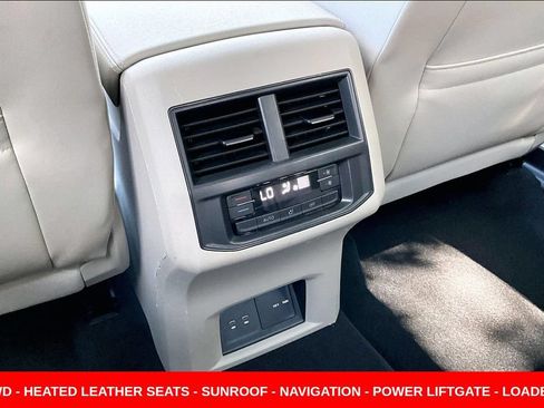 Used 2021 Volkswagen Atlas SEL R-Line AWD/4WD image 10