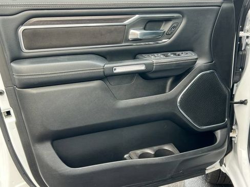 Used 2025 RAM 1500 Laramie w/ Sport Appearance Package AWD/4WD image 18