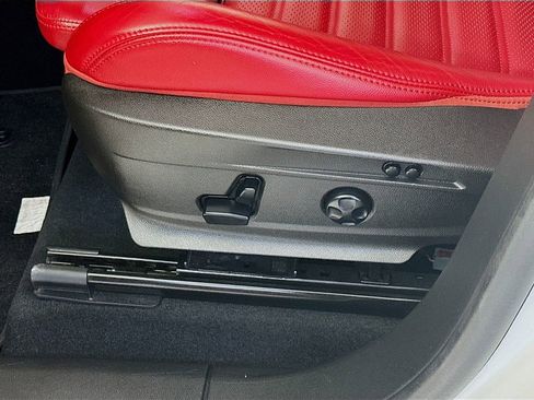 Used 2024 Alfa Romeo Stelvio Veloce AWD/4WD image 23