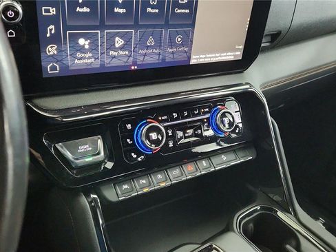 Used 2023 GMC Sierra 1500 AT4 w/ Technology Package image 34