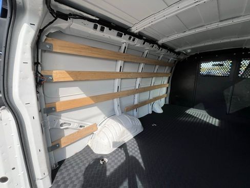 Used 2024 Chevrolet Express 2500 w/ Driver Convenience Package image 22