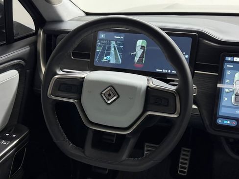 Used 2024 Rivian R1S Adventure AWD/4WD image 24