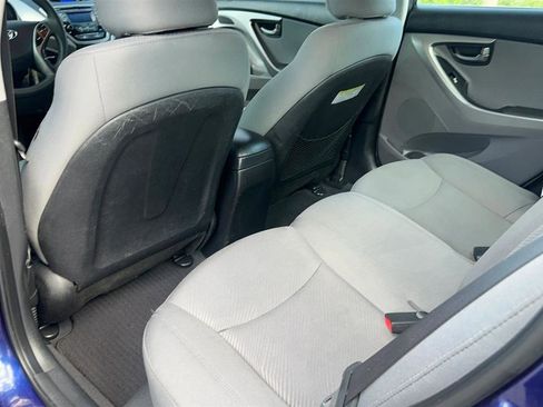 Used 2013 Hyundai Elantra GLS image 23