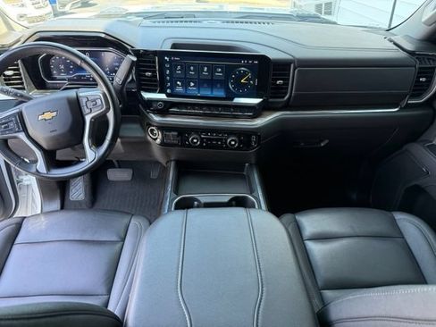 Used 2024 Chevrolet Silverado 2500 LT w/ All Star Edition AWD/4WD image 17