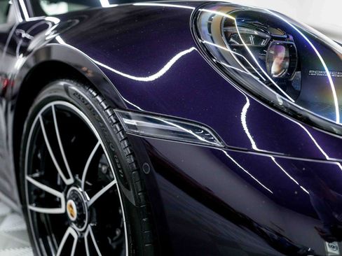 Used 2022 Porsche 911 Turbo S image 18