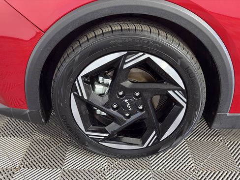 Used 2025 Kia K4 EX image 15