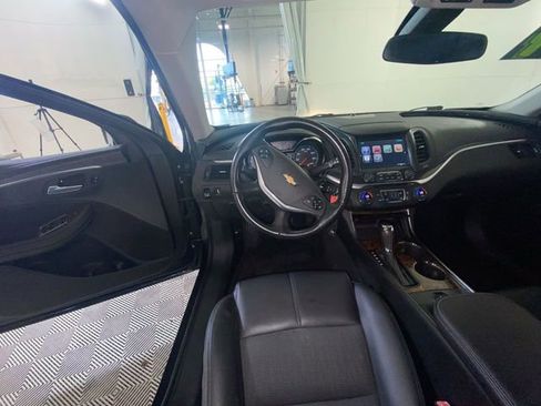 Used 2014 Chevrolet Impala LT FWD image 26
