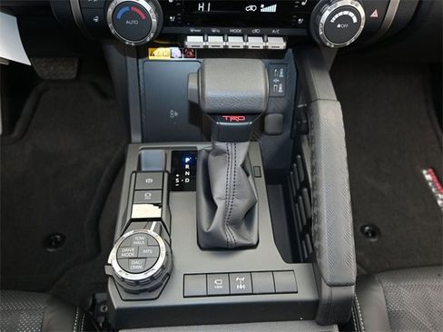 New 2025 Toyota 4Runner TRD Off-Road Premium image 8