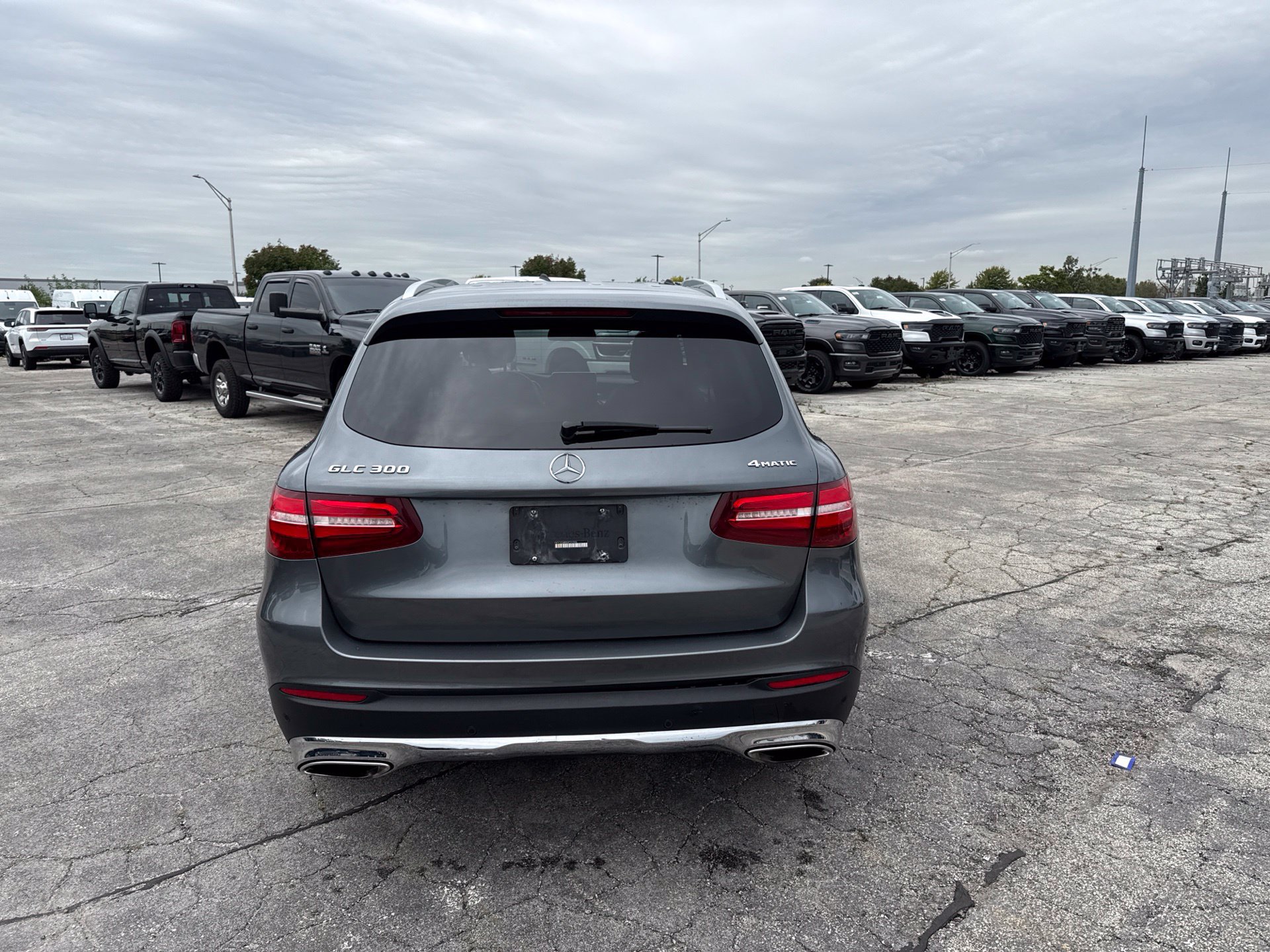 Used 2017 Mercedes-Benz GLC 300 4MATIC image 6