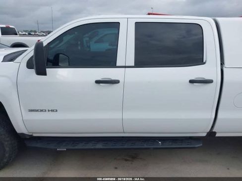 Used 2017 Chevrolet Silverado 3500 W/T AWD/4WD image 14