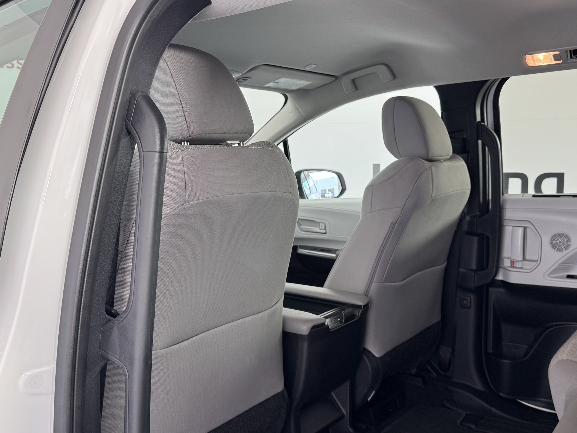 Certified 2026 Toyota Sienna LE FWD image 18