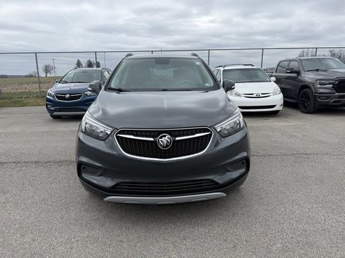Used 2017 Buick Encore Preferred image 2